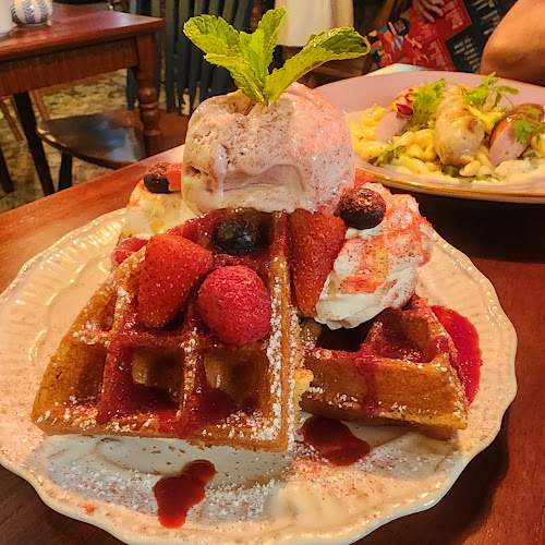 Comentarii opinii despre Bites & Brews