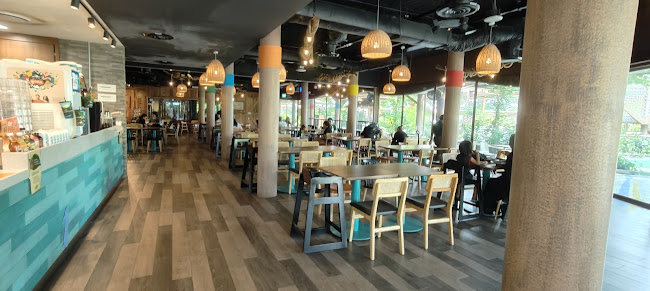 80 Mandai Lake Rd, Singapore 729826