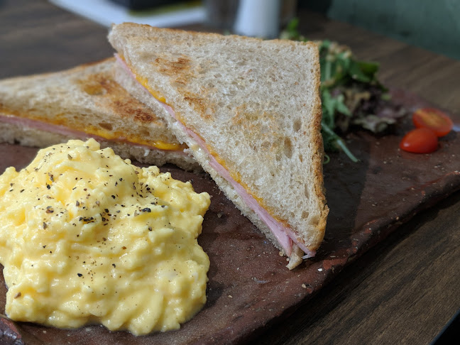 Opinii despre The Clue-less Goat în Singapore - Hospitality and gastronomy