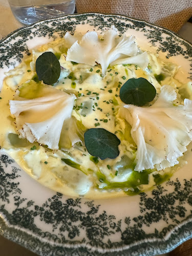 Comentarii opinii despre MERCI MARCEL EAST COAST