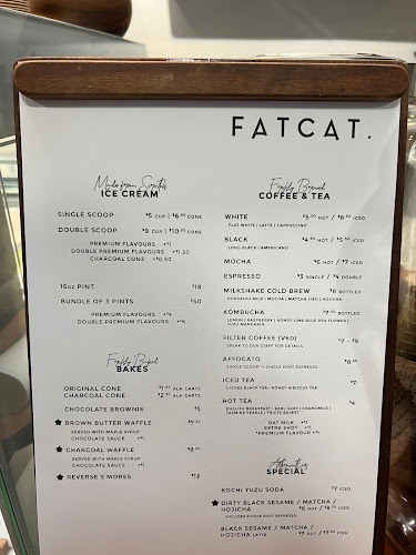 Opinii despre FATCAT Ice Cream & Coffee Boutique în Singapore - Hospitality and gastronomy