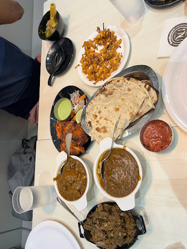 5 Ang Mo Kio Central 2, #01-10 Djitsun Mall, Singapore 569663