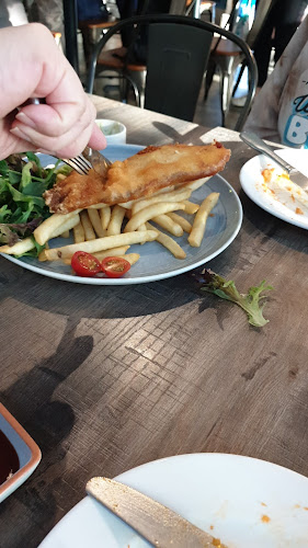 Comentarii opinii despre Lazy Lizard - The Promenade