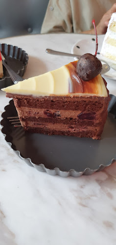 Comentarii opinii despre Cake Spade