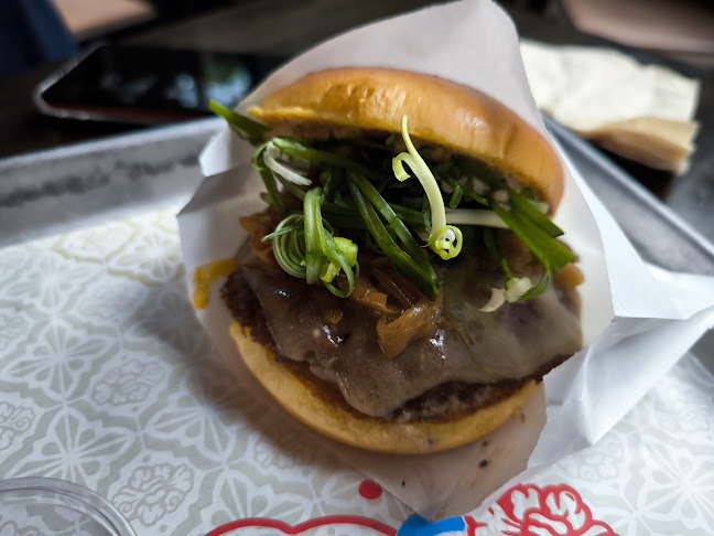 Shake Shack Jewel Changi - Singapore