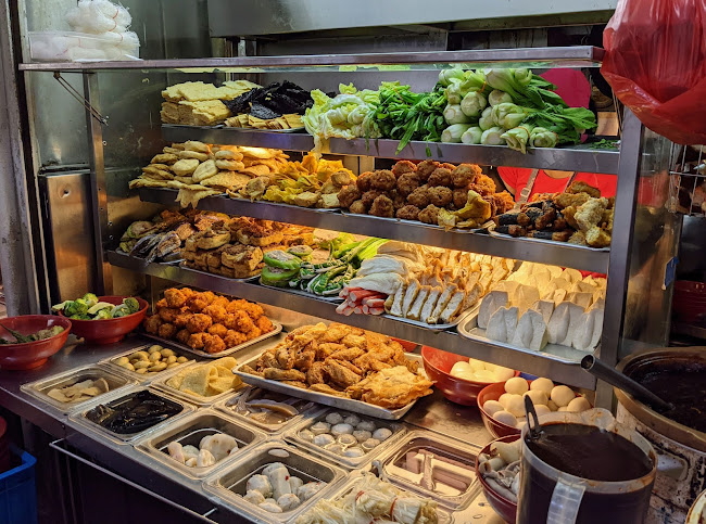 Loong Kee Yong Tau Fu 龍記釀豆腐