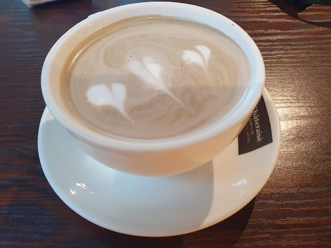 Comentarii opinii despre Châteraisé @ Oasis Terraces