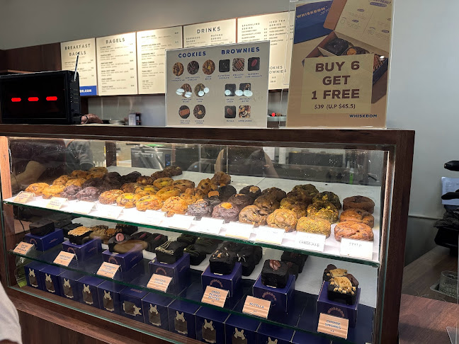 Comentarii opinii despre Whiskdom Cookies and Brownies