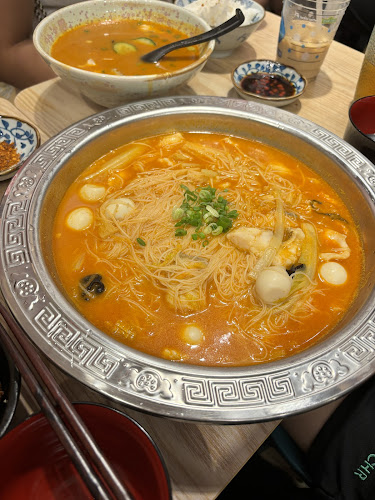 6 Woodlands Square, #01-14, Singapore 737737