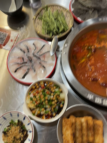 半亩田 贵州酸汤火锅 - Hospitality and gastronomy