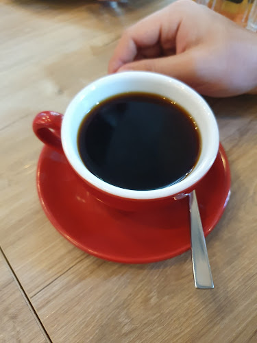 6 Eu Tong Sen St, #01-59, Singapore 059817