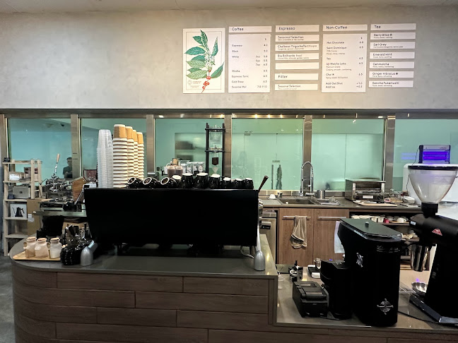 Comentarii opinii despre Compound Coffee Co.