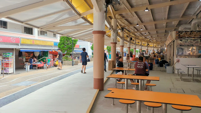 Loong Kee Yong Tau Fu 龍記釀豆腐