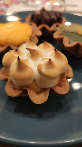 19 Lor Kilat, #01-06, Singapore 598120