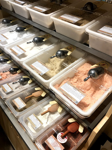 Opinii despre Scoop Wholefoods Tanglin Mall în Singapore - Hospitality and gastronomy