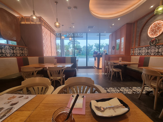 2 Yishun Walk, #01-01 HomeTeamNS Khatib, Singapore 767944