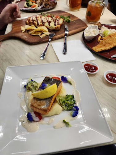 Comentarii opinii despre The Happy Cafe