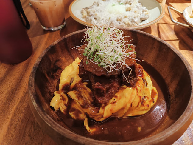 Comentarii opinii despre Surrey Hills Grocer - Woodleigh Mall (Pet Friendly)