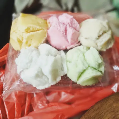 Yi Jia Yuen Nonya Kueh & Cake - Singapore
