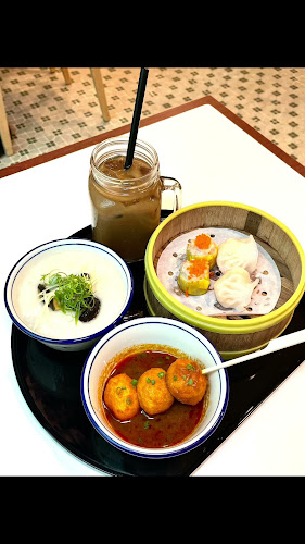 80 Airport Blvd., #03-22 Terminal 1 Singapore Changi Airport, Singapore 819642