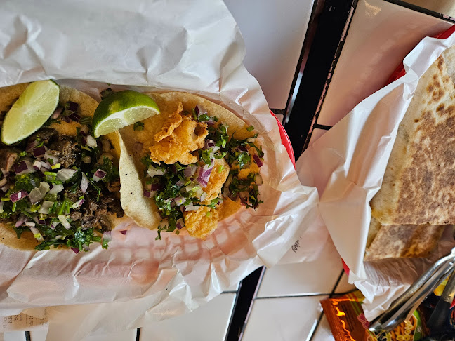 Muchachos - Singapore