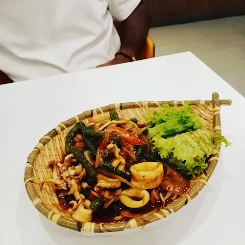 Opinii despre Sanook Kitchen - West Mall în Singapore - Hospitality and gastronomy