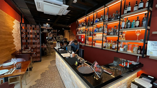 139 E Coast Rd, #01-01, Singapore 428829