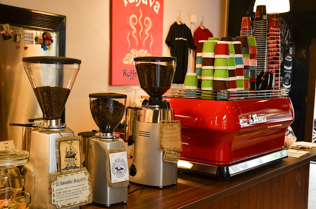 Opinii despre Yahava KoffeeWorks (Singapore) în Singapore - Hospitality and gastronomy