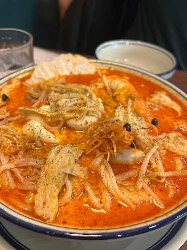 Opinii despre Chicken Pie Kitchen (formerly Don's Pie & Cake) în Singapore - Hospitality and gastronomy