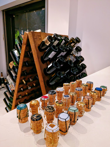 Opinii despre Convivial Champagne Bar în Singapore - Hospitality and gastronomy