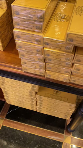 Singapore Changi Airport Terminal 1 #02-14, Departure/Transit Lounge West, 819642