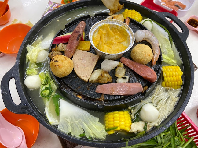 7 Days Coffee Shop - Hospitality and gastronomy