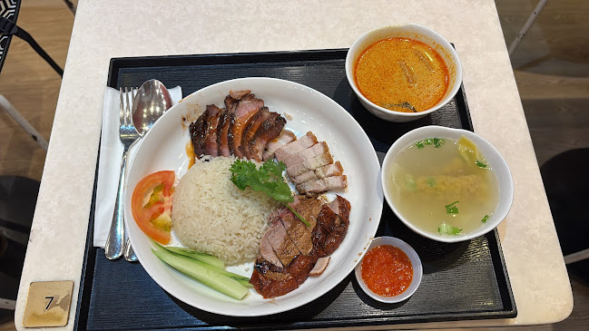 Yee Cheong Yuen @ Holland Village - Hospitality and gastronomy
