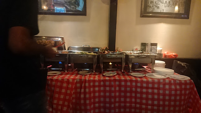 Faber Valley Pub & Restaurant - Singapore