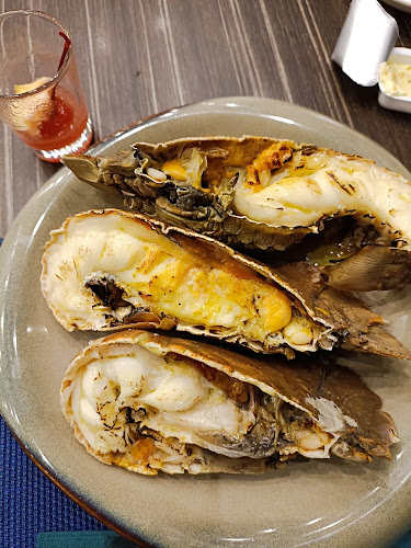 Escape Restaurant @ One Farrer Hotel - Hospitality and gastronomy