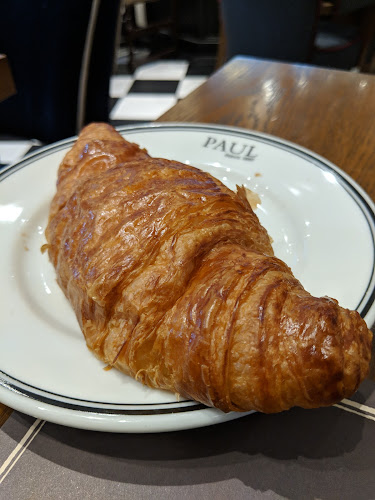 PAUL Ocean Financial Centre - Singapore