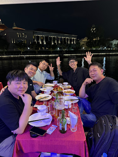 Opinii despre Riverfront Seafood în Singapore - Hospitality and gastronomy