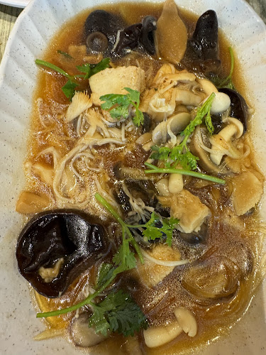 23 Bendemeer Rd, #01-523, Singapore 330023