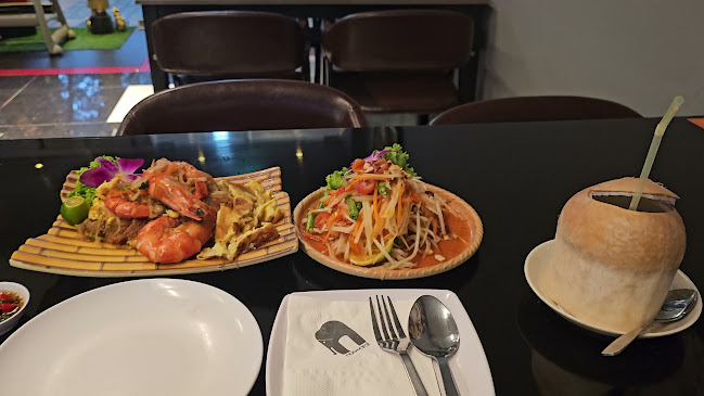 Naowarat Thai Cuisine