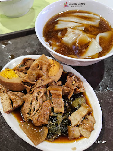 Comentarii opinii despre Hawker Centre @ Our Tampines Hub