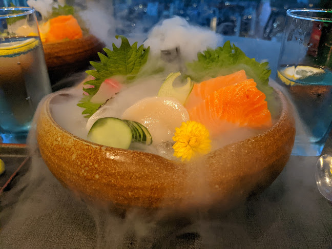 FLNT | Nikkei Restaurant & Bar - Hospitality and gastronomy
