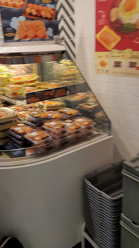 Sushi Take-Out - Singapore