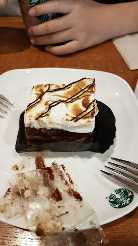 Starbucks Kallang Wave Mall - Hospitality and gastronomy