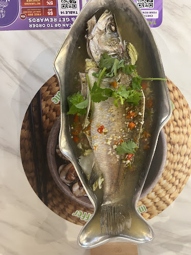 20 Ah Hood Rd, #01-08A Zhongshan Mall, Singapore 329984