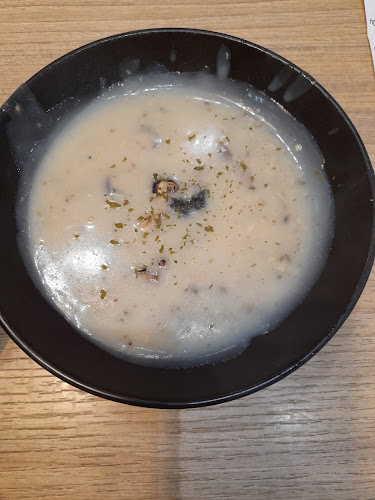 Comentarii opinii despre Lotus Café 蓮心食坊