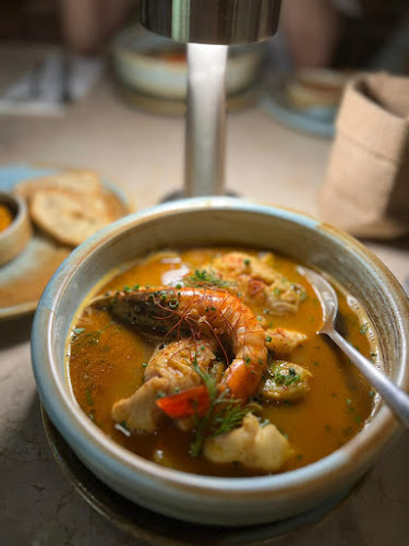 Opinii despre Loulou - French Cuisine & Wine Bar în Singapore - Hospitality and gastronomy