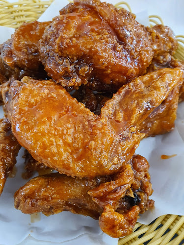 Yun Seafood Fishhead Steamboat