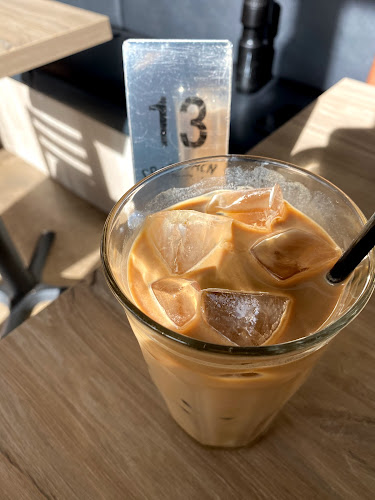 6 Eu Tong Sen St, #01-59, Singapore 059817