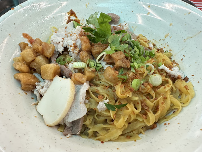 Da mu Zhi (Big Thumb) Mince Meat Noodles