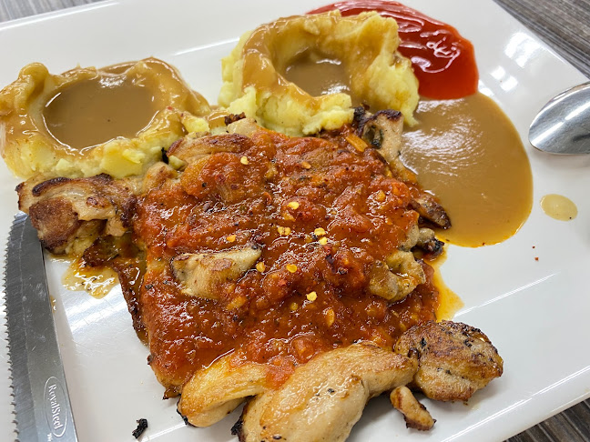 6 Holland Cl, Block 6 Block 6, Singapore 271006